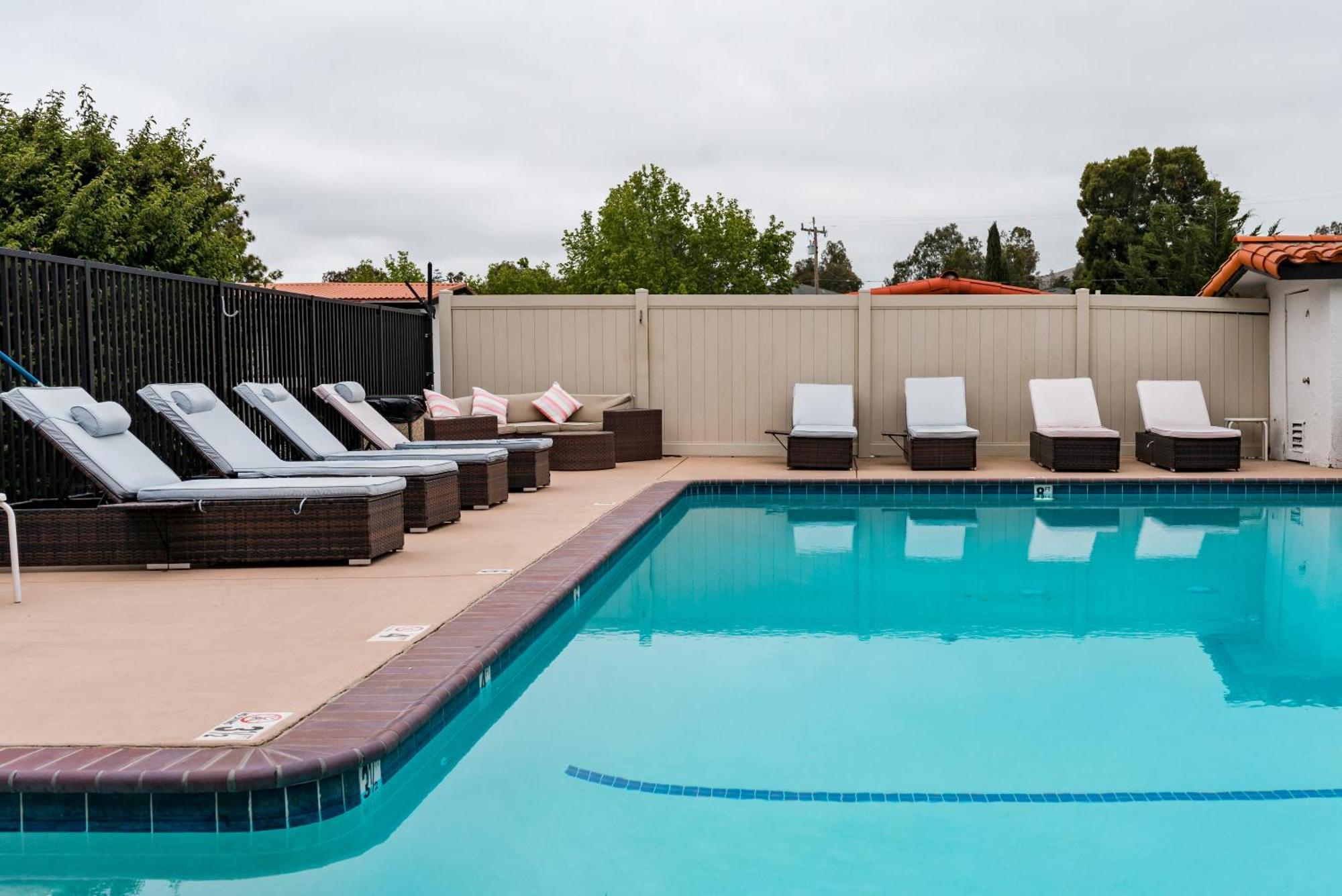 Sands Inn & Suites San Luis Obispo Buitenkant foto